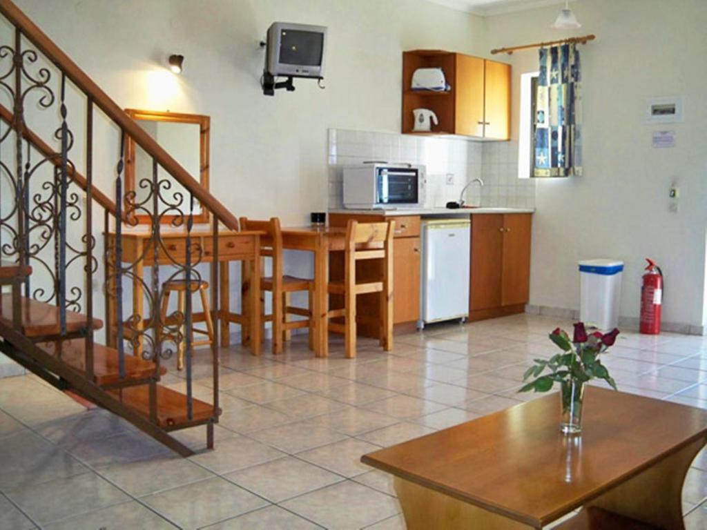 Red Rose Garden Apartment Циливи Стая снимка